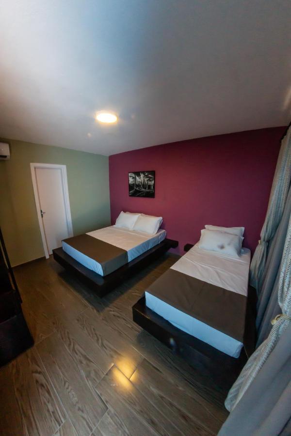 Bonabrigo Hostel & Suites Balneário Camboriú Екстериор снимка